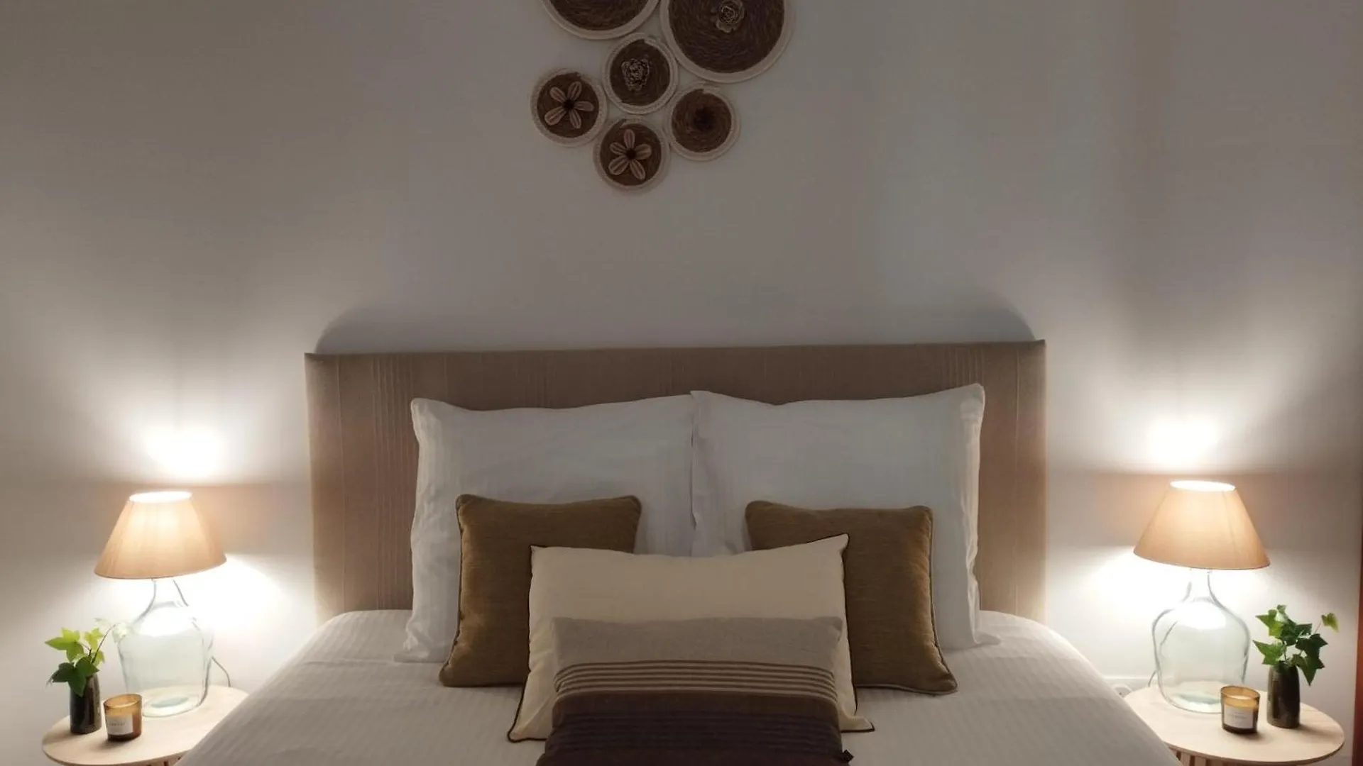 Bed & Breakfast Les Tilleuls Cavaillon Frankrike